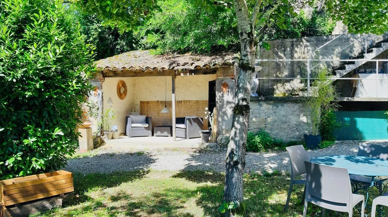 Le Couvent Apartment Milhars